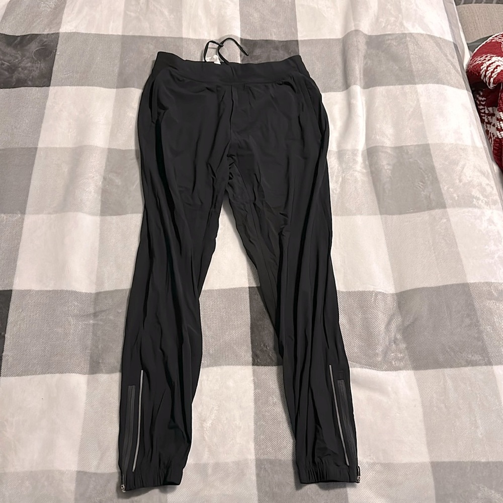 Lululemon black athletic joggers! Brand new w/o tags